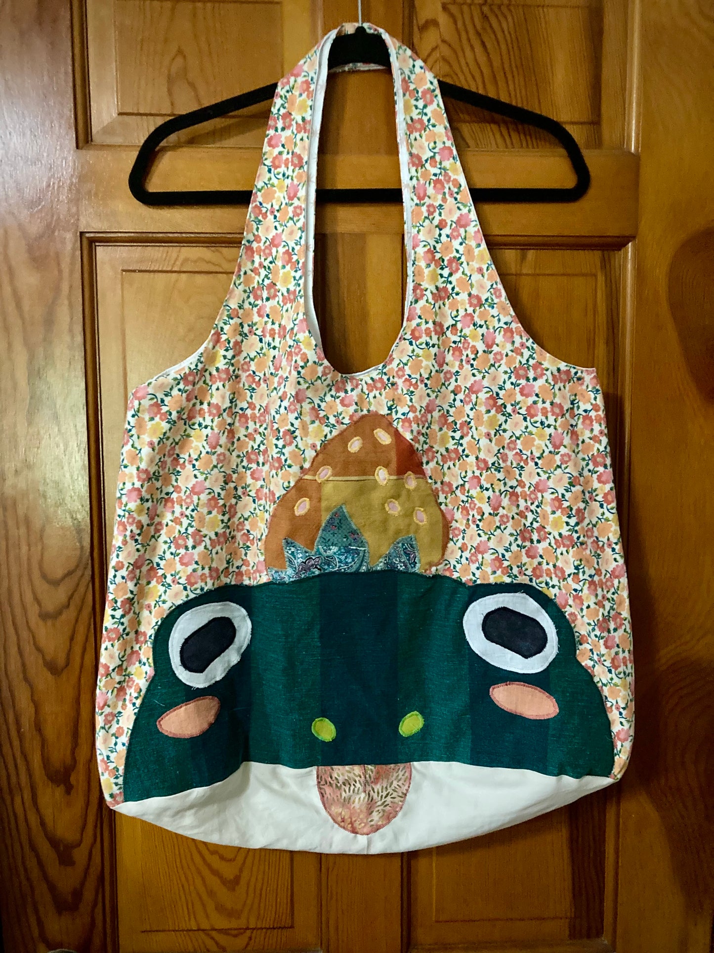 Plaid Berry Frog Floral Tote